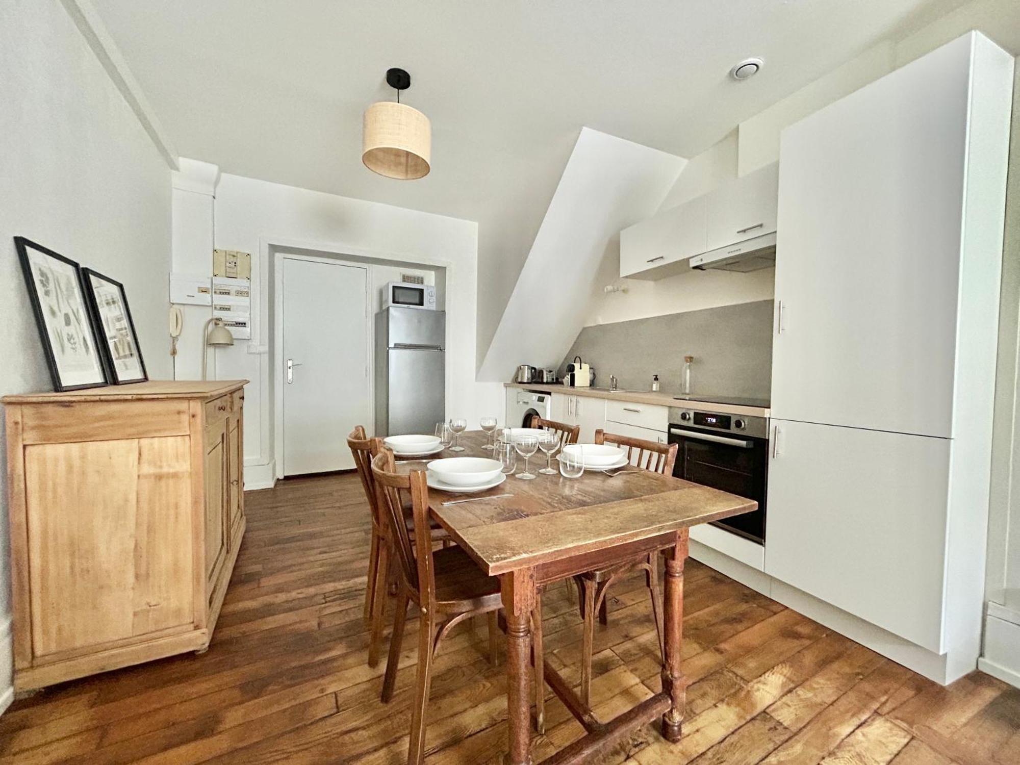 Appartement Pinede - 2 Chambres - Centre Ville Orléans Eksteriør bilde
