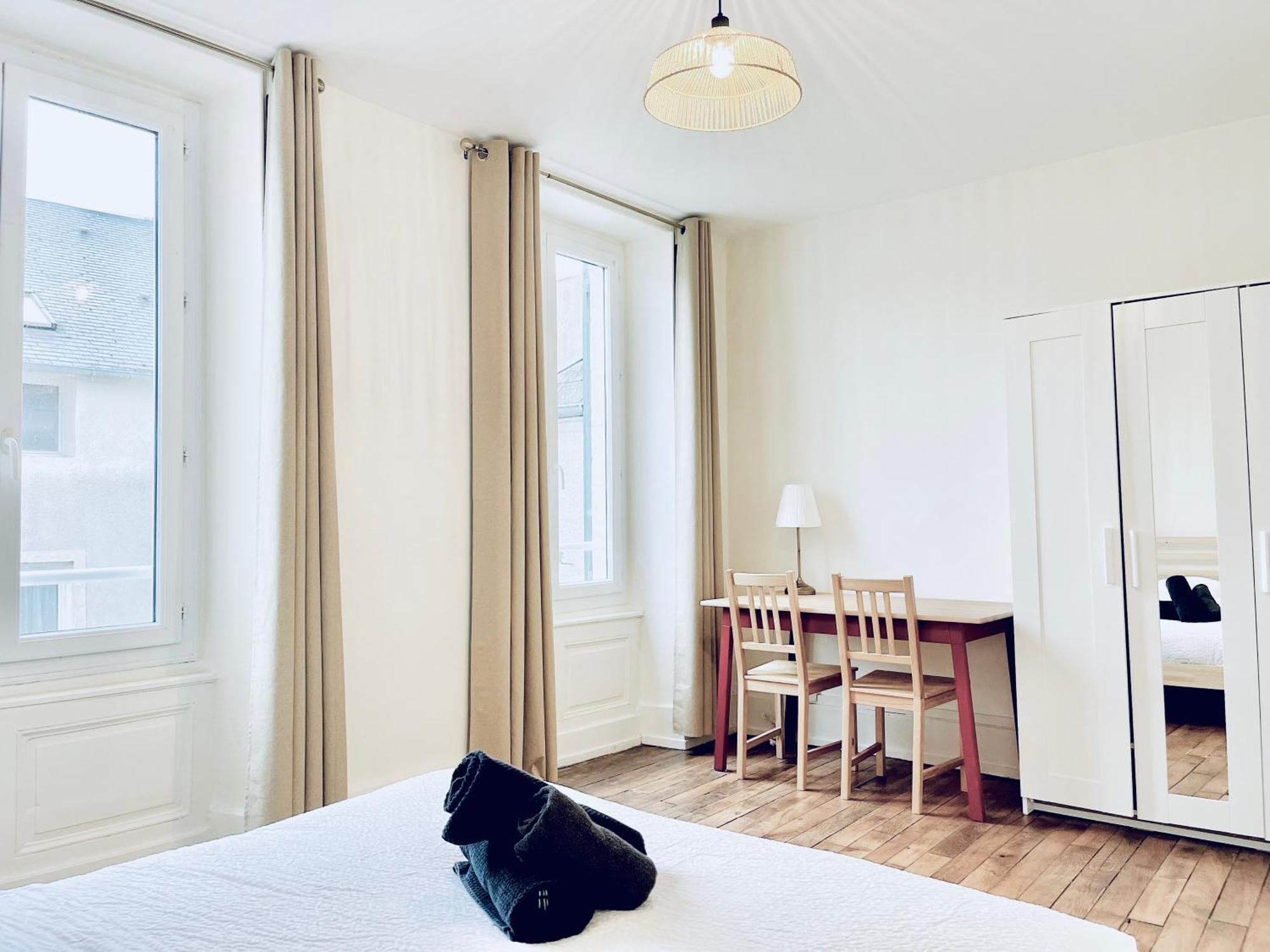 Appartement Pinede - 2 Chambres - Centre Ville Orléans Eksteriør bilde